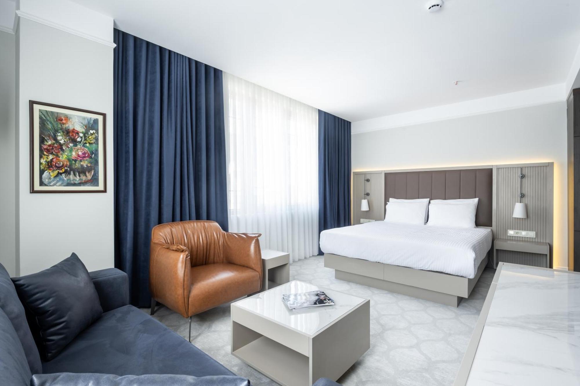 Hotel Noble Pangalti Provincia di Provincia di Istanbul Esterno foto